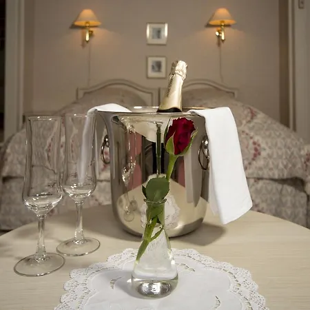 Admini Hotel